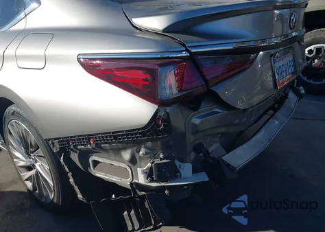 2020 Lexus Es 300H Ultra Luxury z USA, uszkodzony, nr VIN 58AF21B18LU009868